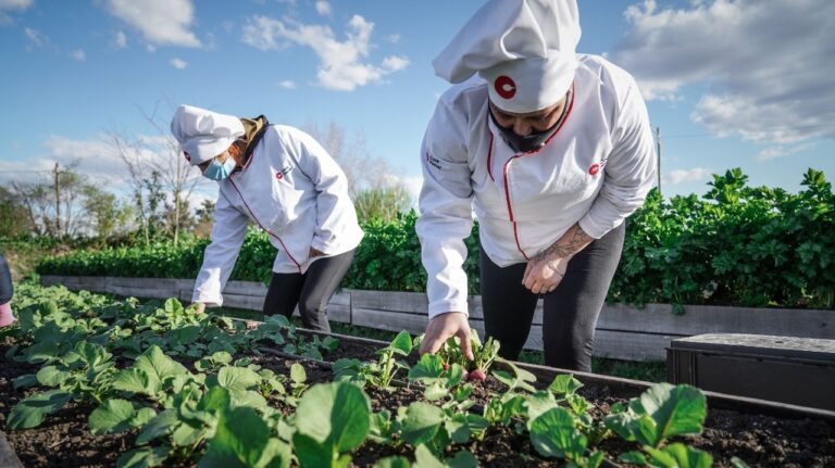 234ESCOBAR LA MUNICIPALIDAD AVANZA CON LA IMPLEMENTACIÓN DEL PROGRAMA “MÁS TRABAJO, MENOS REINCIDENCIA.