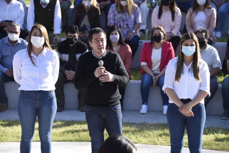 370MALVINAS ARGENTINAS PLAZA ITATÍ, OTRO ESPACIO RECUPERADO PARA LAS FAMILIAS MALVINENSES.