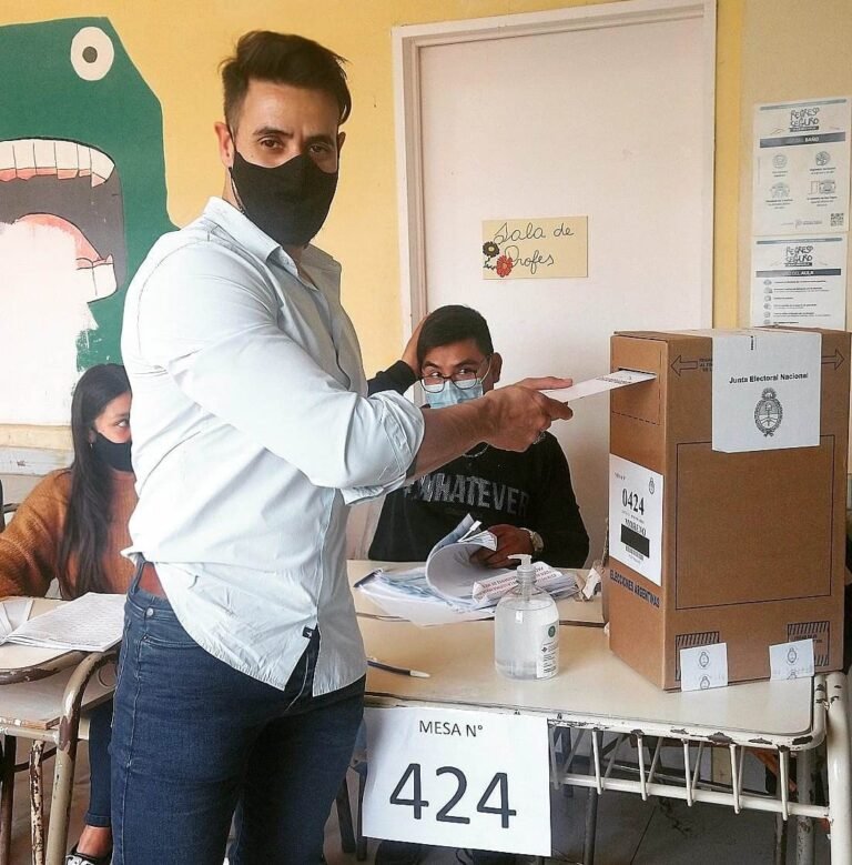 ddd2bdef-9969-4f30-8219-6557de316465