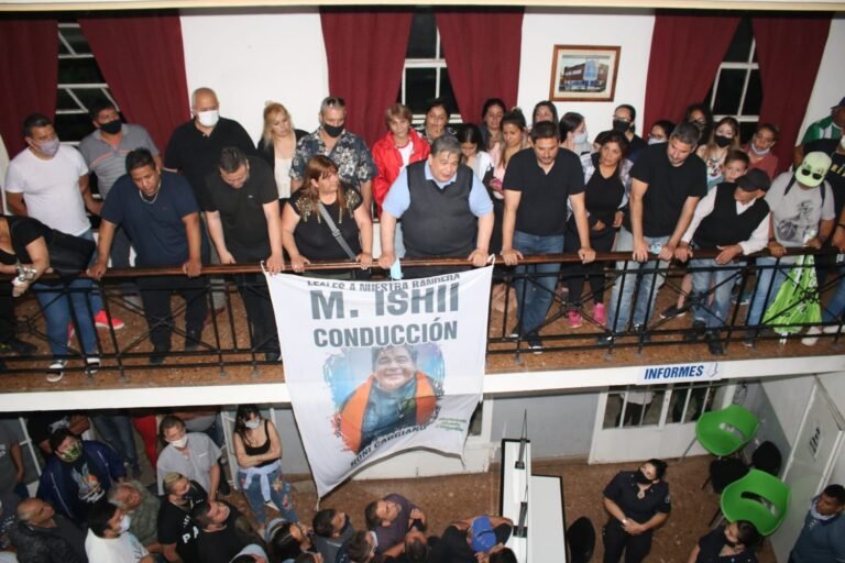 12935533-aab0-4c50-9762-7bea8cfeadaa