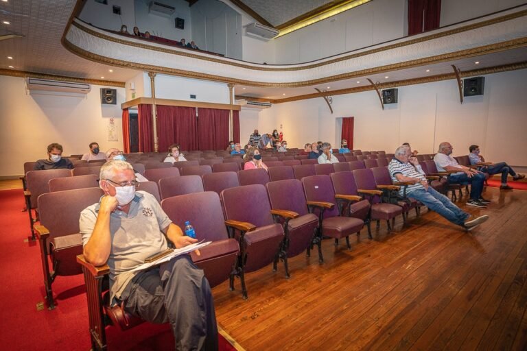 13 ASAMBLEA + SESION