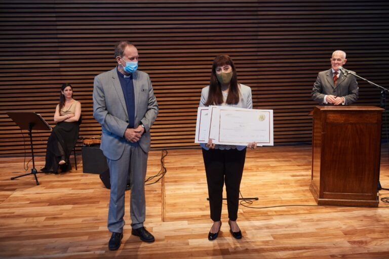 Distinción Foro Ecuménico 2021 - Bettina Llapur, Directora de Comunicación y RRII de Naturgy en Argentina