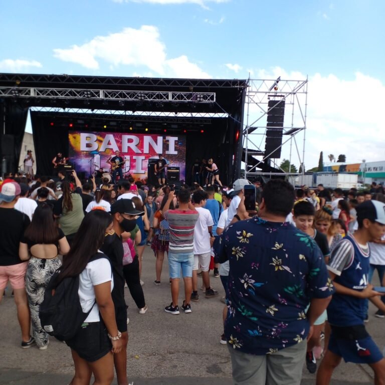 d893447f-c7d6-415b-a49b-5bbc27ba3a80