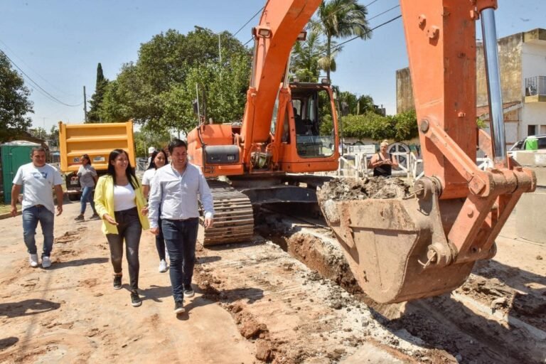 327428123_1373592023451370_282479433956507172_n