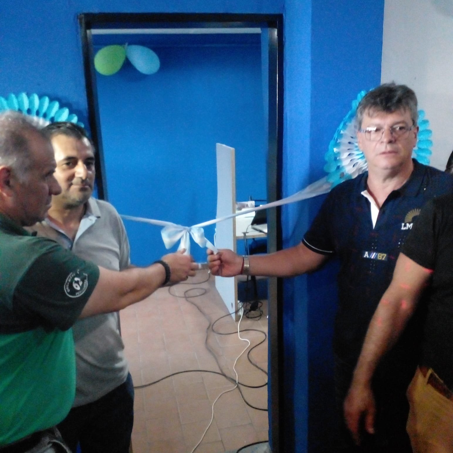 888d219a-24bc-4e50-acbe-abe6024a130d