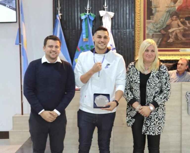 69082ec0-27e9-46ac-915a-99697f93c037