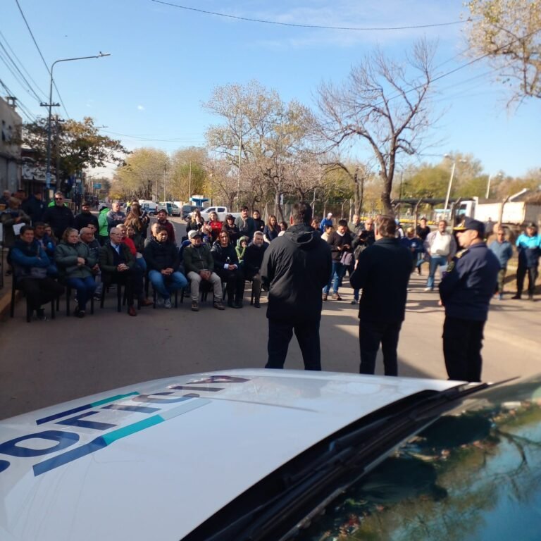 4b43a6c2-9158-478c-a246-9fb9dd196139