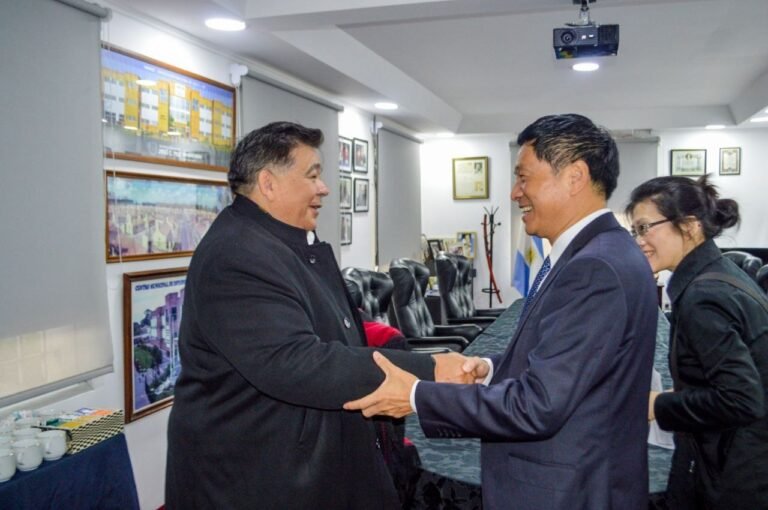 8a8fe1b8-e9c5-4cc8-b80d-618689d6d7e1