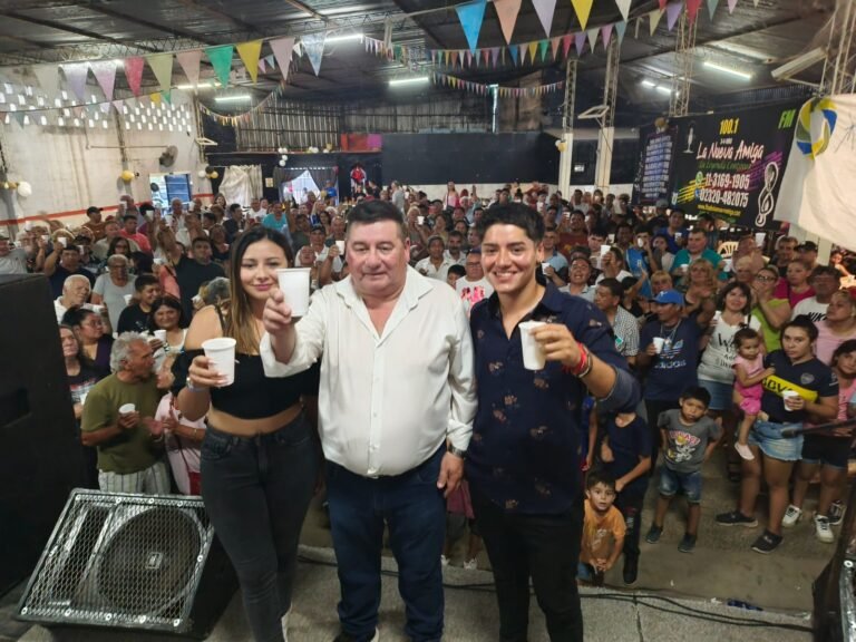 c202a3cc-ab33-40b9-8345-d89d302ef058