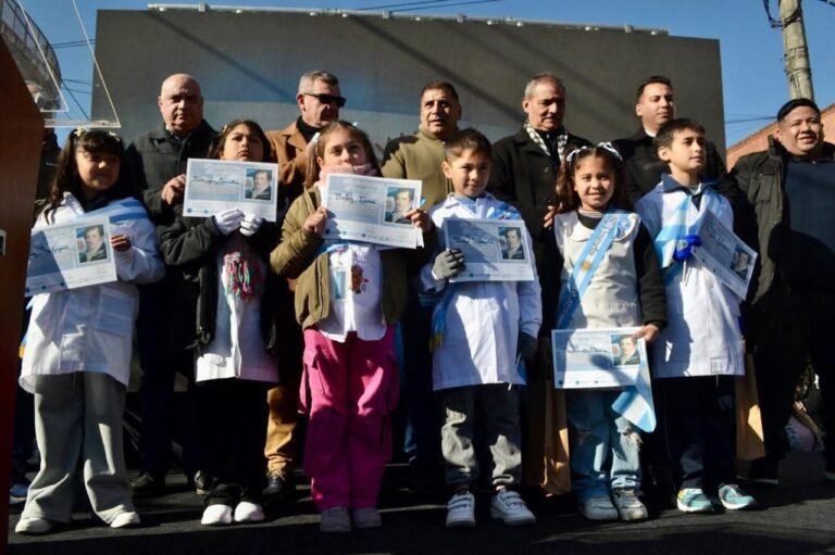 e7655906-b148-4194-a69d-c08b7373a6f2