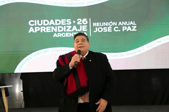 159 JOSE C PAZ CHARLA DEBATE SOBRE LA APLICACIÓN DE IA EN LA ENSEÑANZA