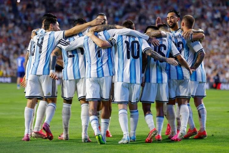 la-aca-agradecio-a-la-seleccion-por-la-entrega-y-el-orgullo-de-ser-equipo-Soss